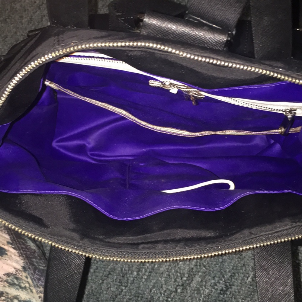 Henri Bendel Additional Photos - image 6